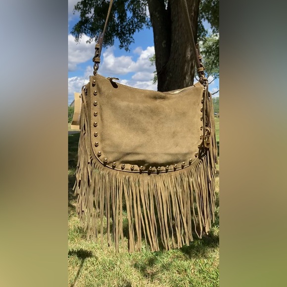 Michael Kors Dakota Olive Green Suede Leather Saddle Bag Long Fringe Gold Studs - Picture 14 of 17